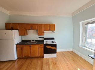 84 Ellery St #6A, Cambridge, MA 02138