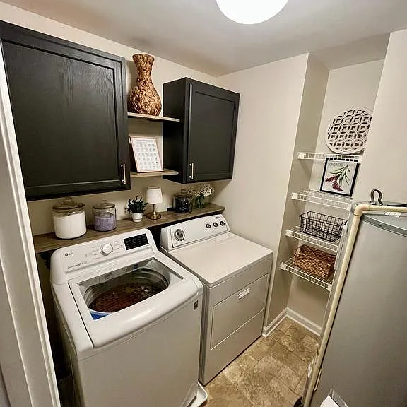 15181 Leicestershire St — Photo 24