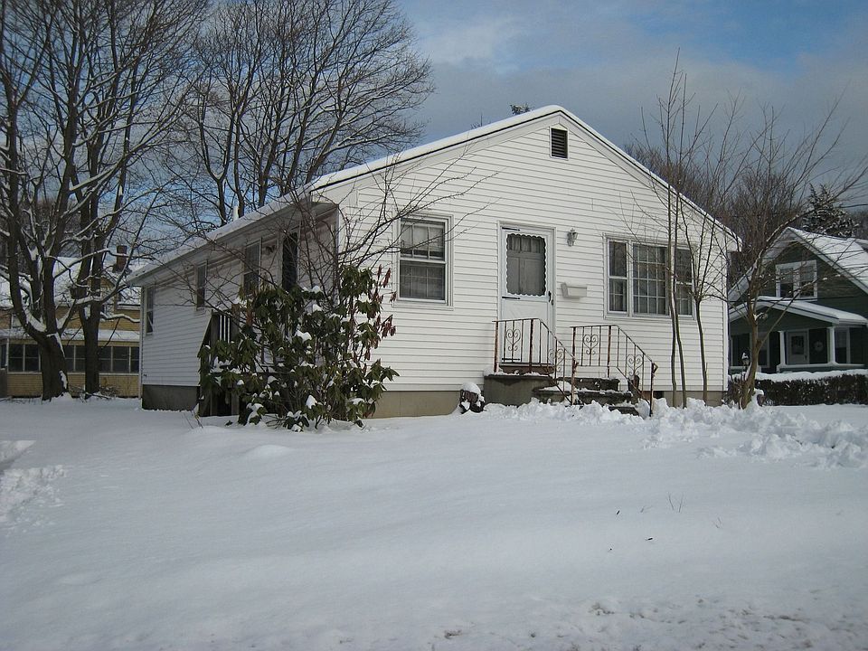 Great Opportunity To Get Into Dedham!