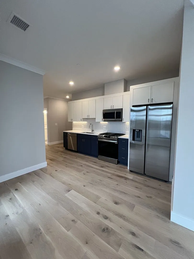 Gorgeous Modern Allston Unit With September Rent Waived Available 9/1/26 — Photo 2