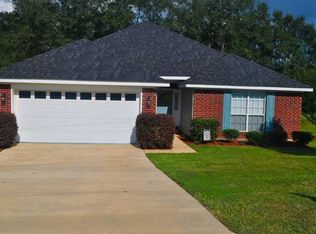 1478 Homestead Dr W, Semmes, AL 36575