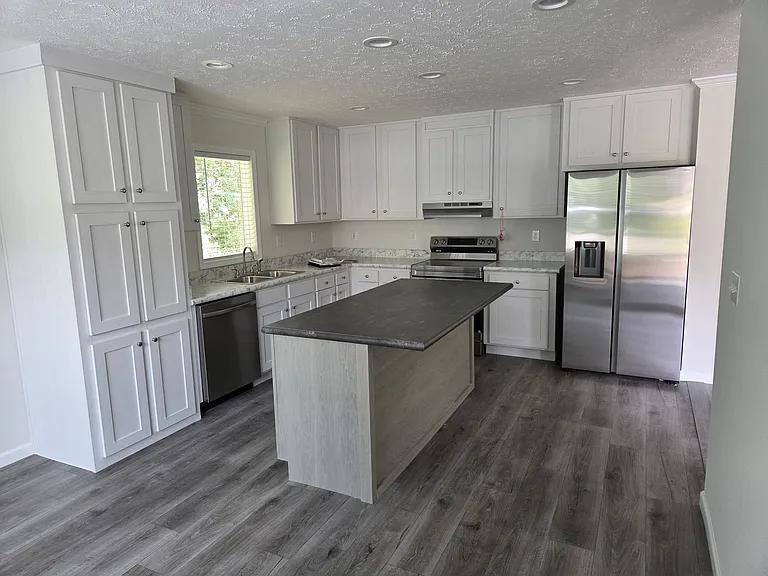 136 Trantham St SW — Photo 4
