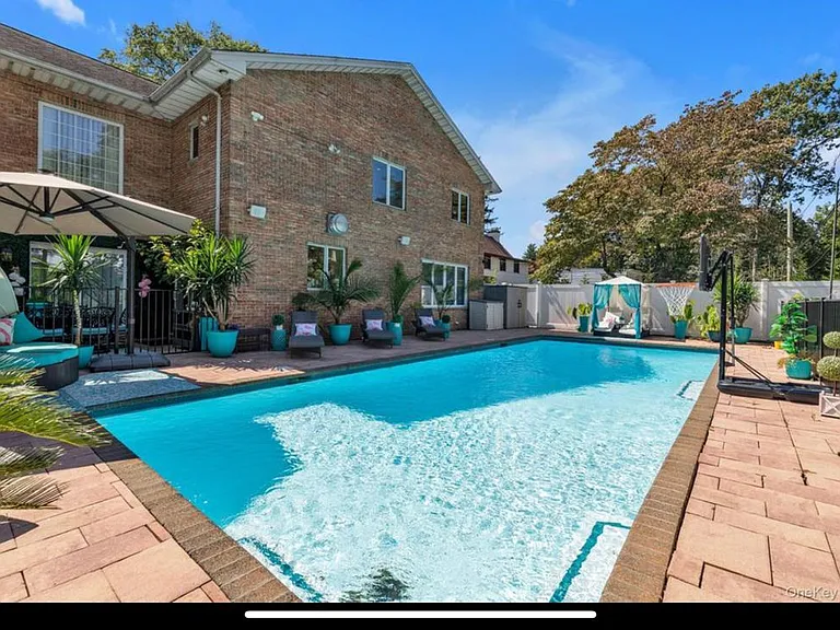 27 Circle Dr — Photo 24