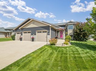 6560 Astoria Ln, Summerset, SD 57718