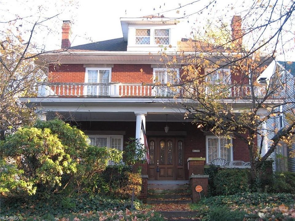 1st image of 616 Wooster St