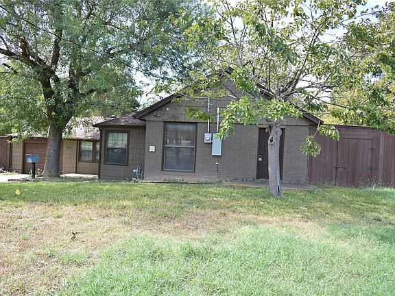 2nd image of 3923 Lawnview Ave