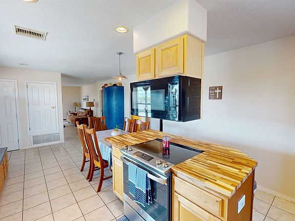 4th image of 10870 Lucca Rd SW