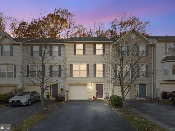 27 Branford Way, Coatesville, PA 19320
