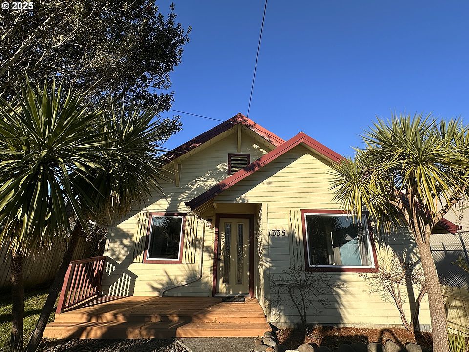 1335 7th St, Florence, OR 97439 | Zillow