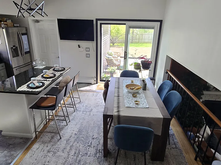 6 Hawthorne Ct — Photo 6