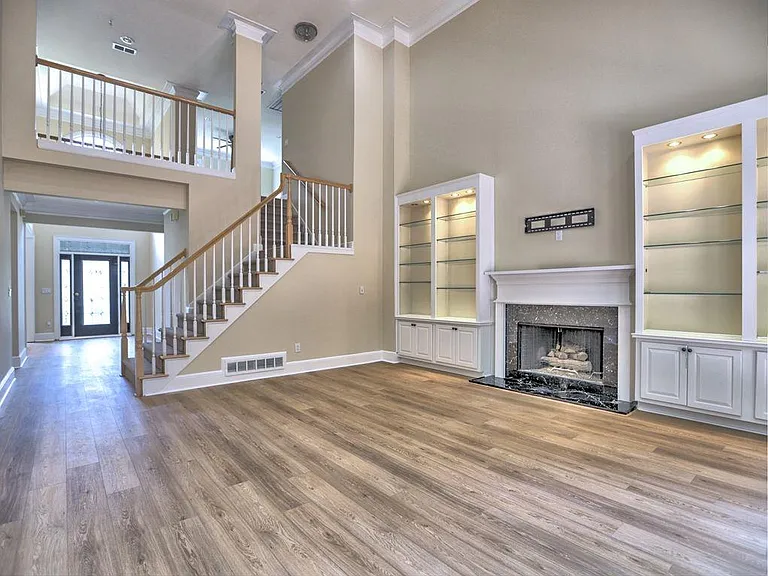 3237 Waldwick Way SE — Photo 12