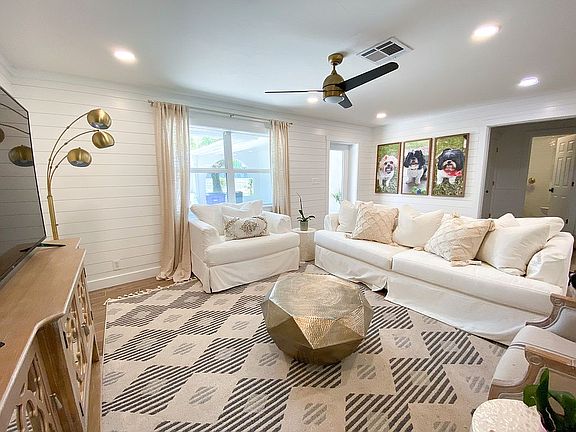 5th image of 27171 Holly Ln