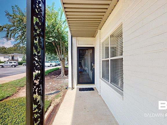 2nd image of 4009 Old Shell Rd APT C13
