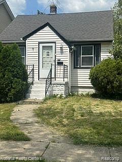 1st image of 15067 Sumner