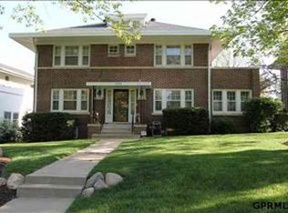 5204 California St, Omaha, NE 68132