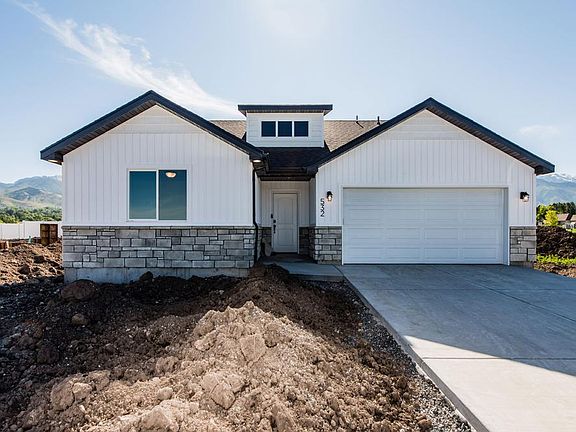 Finished home photos are representational images only. See sales agent for details.