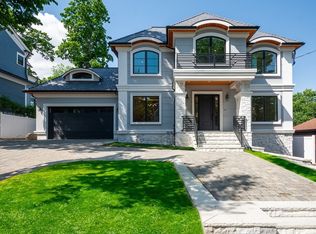 81 Summit Ave, Brookline, MA 02446