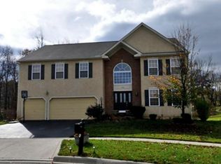 166 Deer Path Ct, Etna, OH 43062