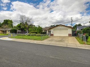 5901 Woodleigh Dr, Carmichael, CA