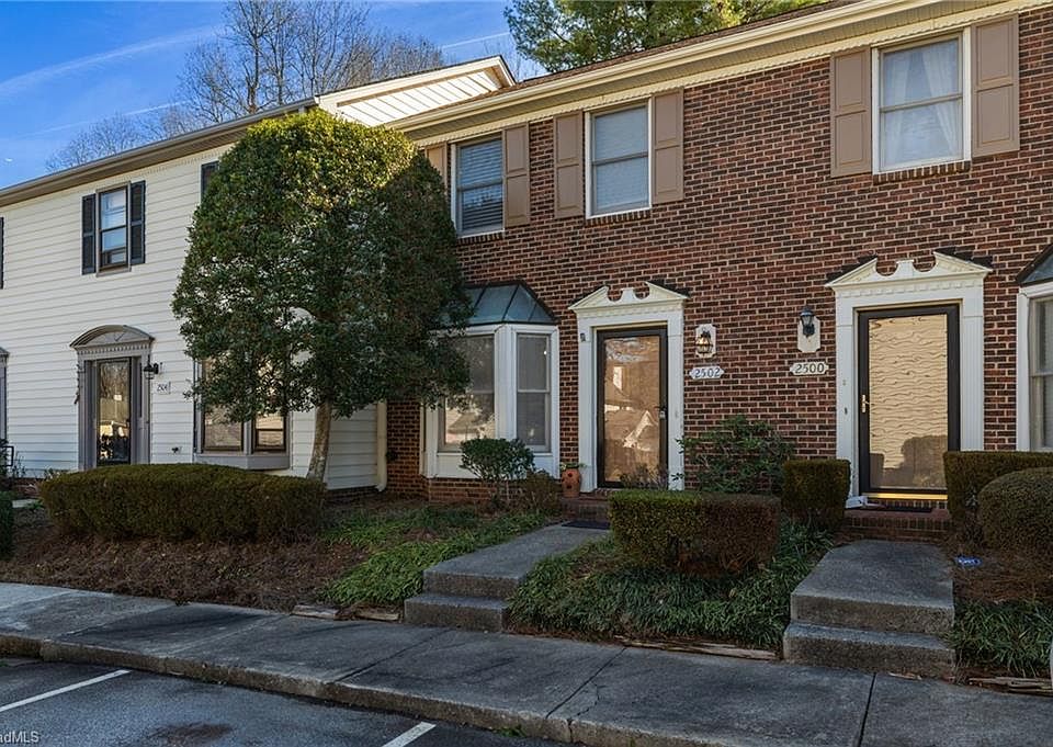 1st image of 2502 Cottage Pl