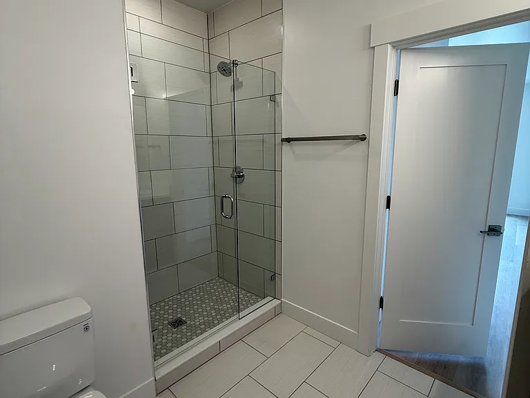800 Blue River Pkwy — Photo 5