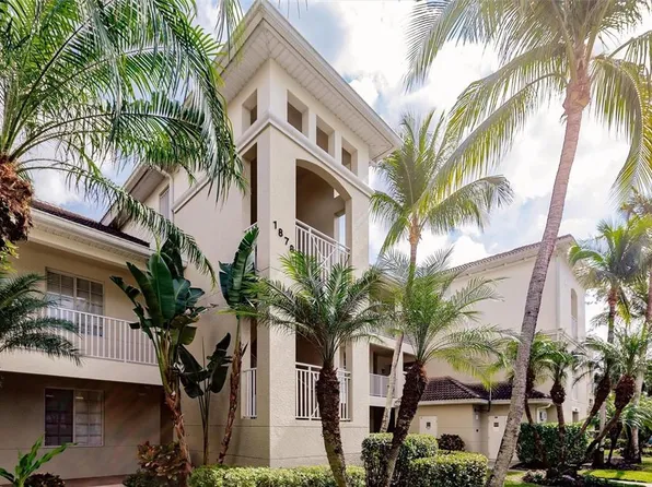 1878 Tarpon Bay Dr #102, Naples, FL 34119