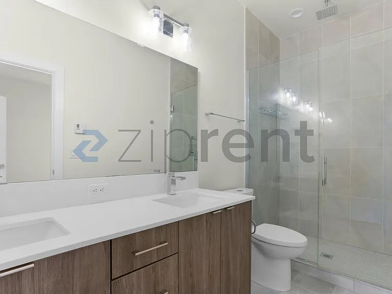 3416 15th Ave W #B — Photo 13
