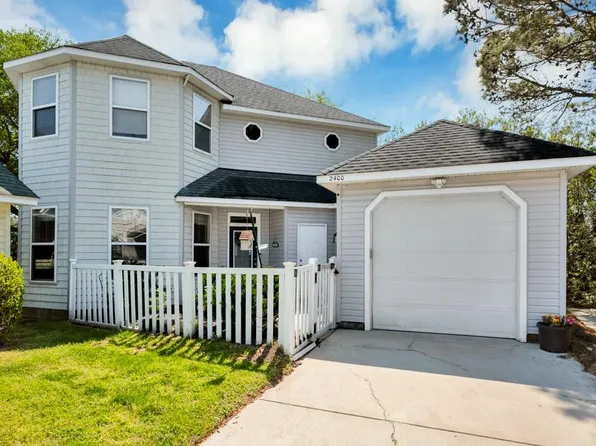 2400 Courtyard Ln, Virginia Beach, VA 23455