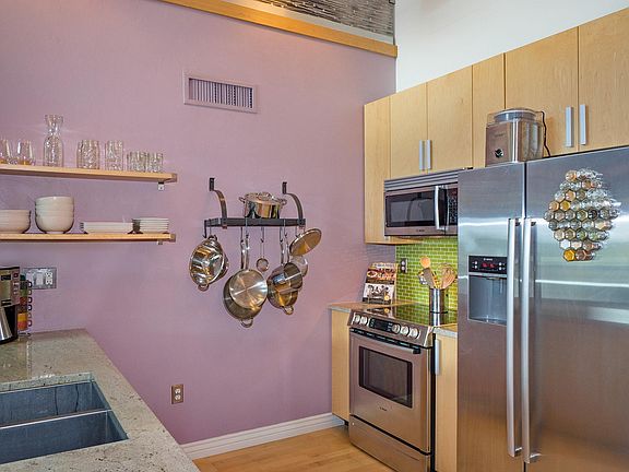 4th image of 1001 E 17th St APT 208