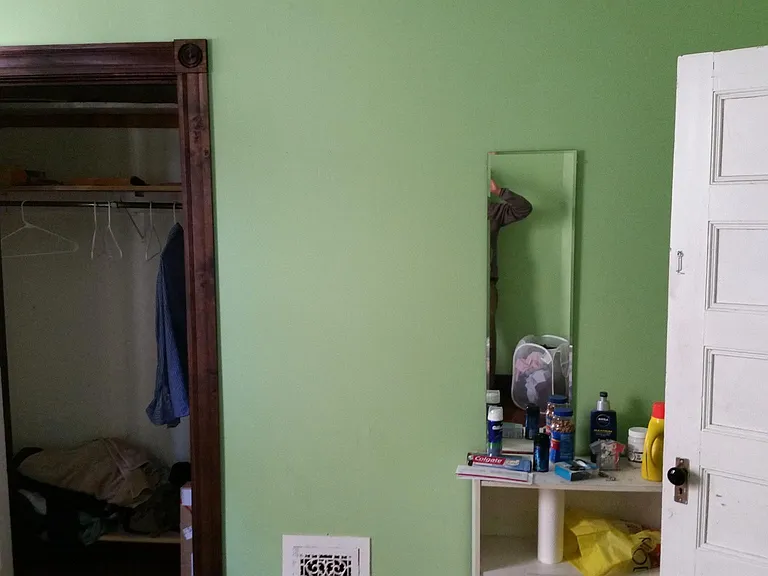 Room 2 to be rented