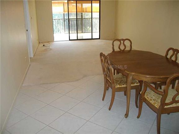 3rd image of 1746 Golfview Dr