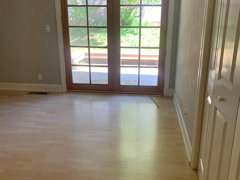120 Villa Ave #B — Photo 1