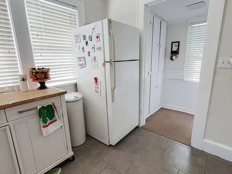 810 27th Ave N #2 — Photo 5