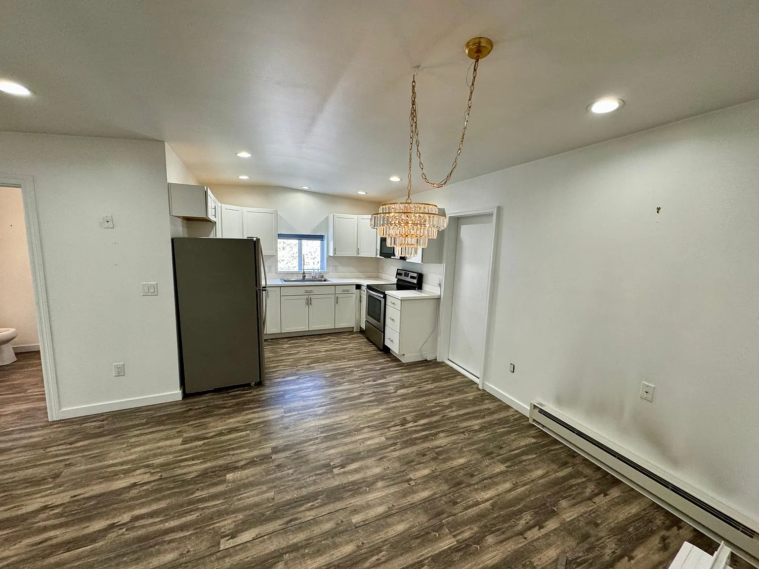 660 Brush Creek Rd — Photo 1