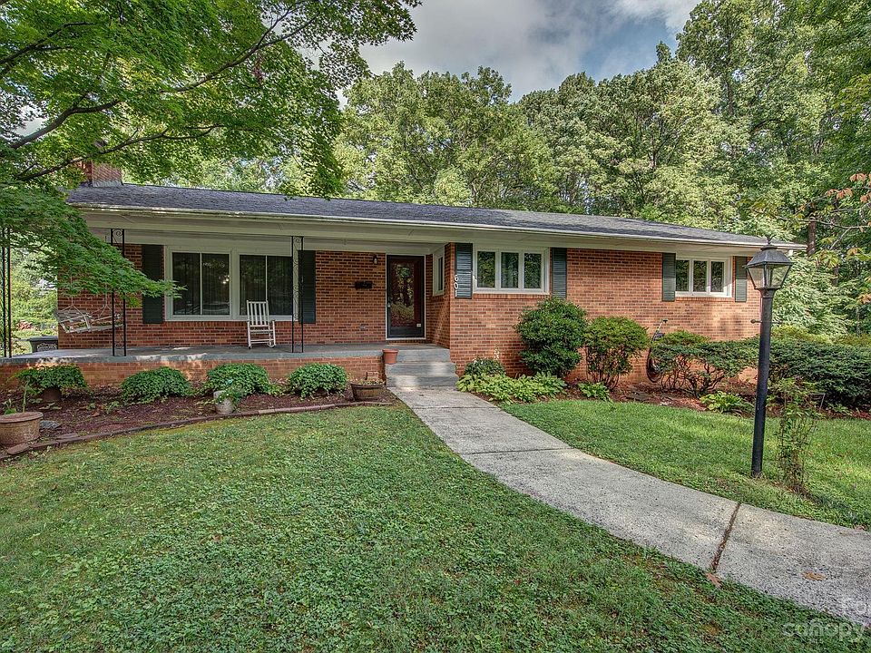 1st image of 601 Derby Ct