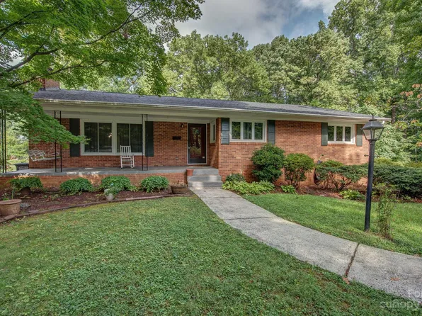 601 Derby Ct, Gastonia, NC 28054
