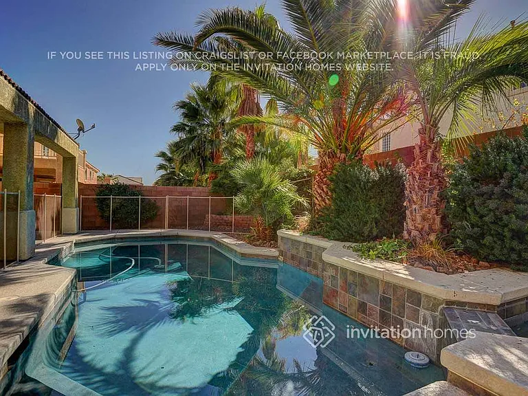 5795 Farmhouse Ct — Photo 18