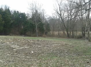 718 Southland Dr, Radcliff, KY 40160
