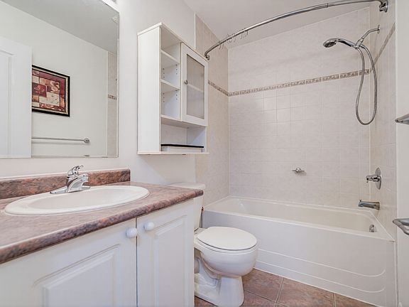2nd image of 3036 Dewridge Ave