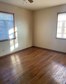 2nd image of 2813 Duncan Dr #1