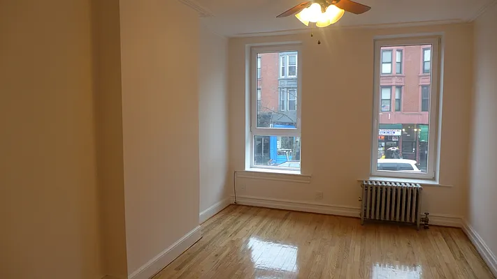 Rented by Garfield Realty  | media 28