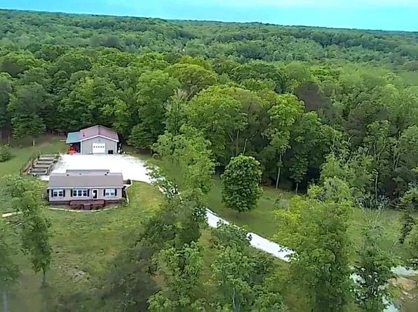 875 High Rd, Camden, TN 38320