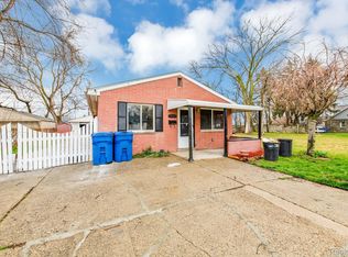 1967 Woodruff Ave, Warren, MI 48091