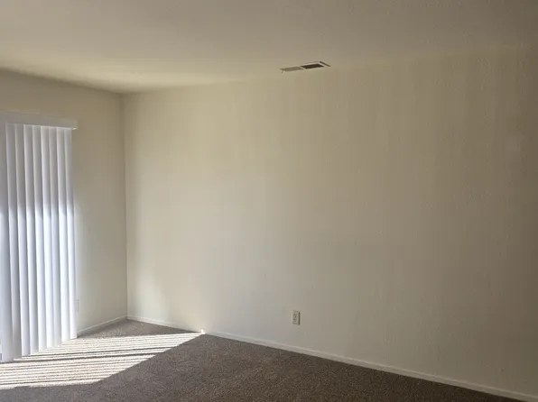 13825 Cordary Ave #7, Hawthorne, CA 90250