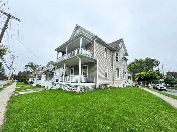 77 High St, Geneva, NY 14456