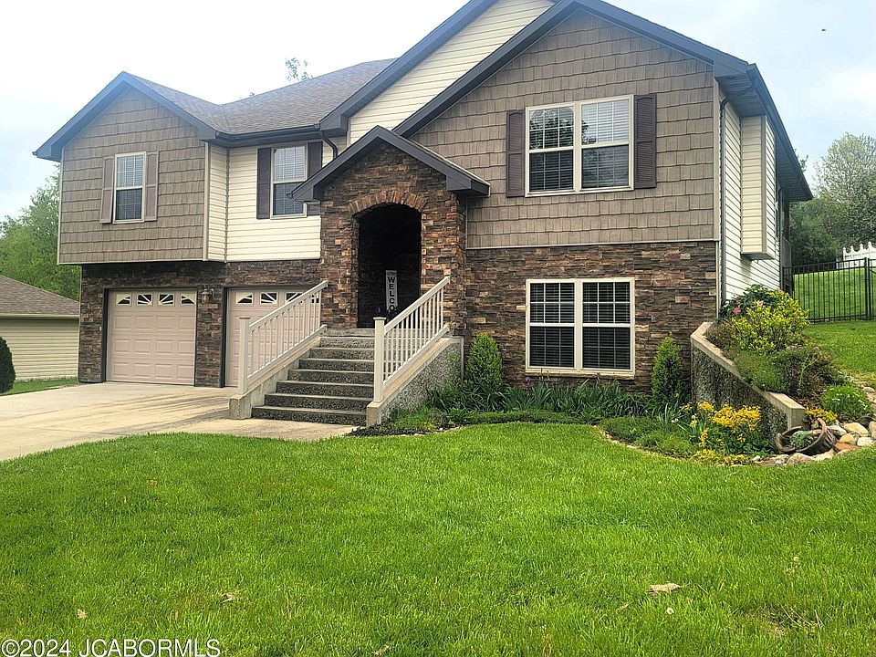 1st image of 505 Edwards Dr