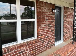 629 E Prairie View Rd, Crowley, TX 76036