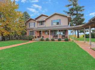 510 E High Point Pl, Peoria, IL 61614