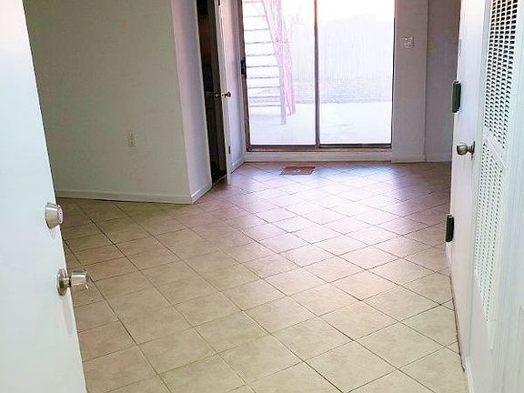 2nd image of 14427 26th Ave #1