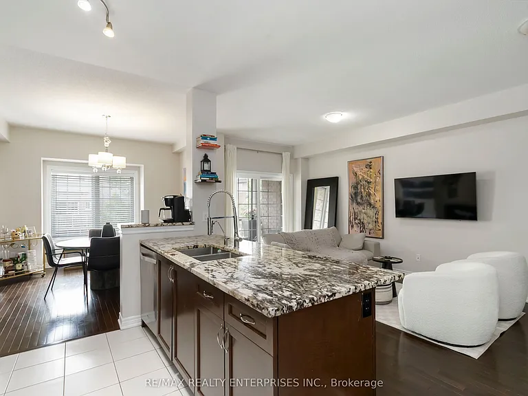1401 Plains Rd E #93 — Photo 13